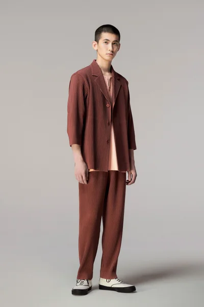 Look 11